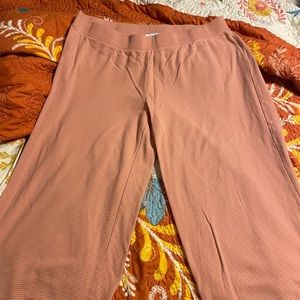 Liz Claiborne lounge capris